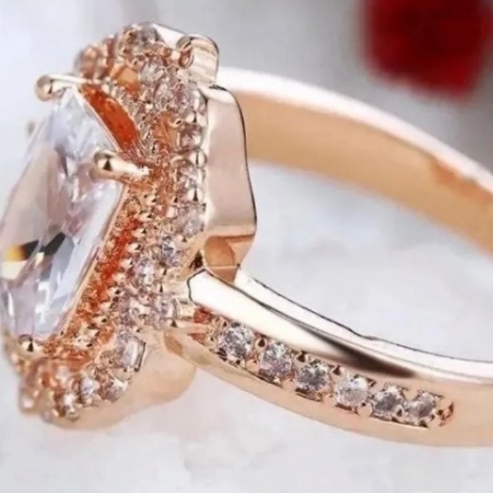 Rose Gold White Sapphire Solitaire Ring Sz 6 or 8 - Picture 8 of 9